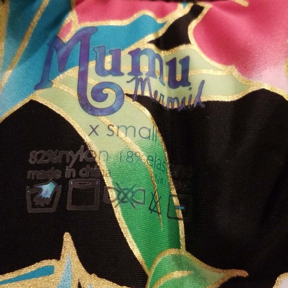 ๐HP๐ ๐Show Me Your Mumu๐ Ruffle One Piece Swim - Picture 8 of 8